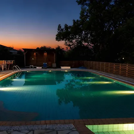 Cozy 2br Corfu - 9 3*