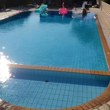 Cozy 2br Corfu - 9 3*